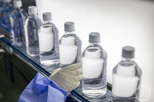 巴南消毒用品企業開足馬力保供應，防疫物資儲備充足